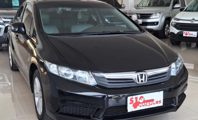 Honda Civic Sedan LXS 1.8/1.8 Flex 16V Aut. 4p 2013 Flex-1