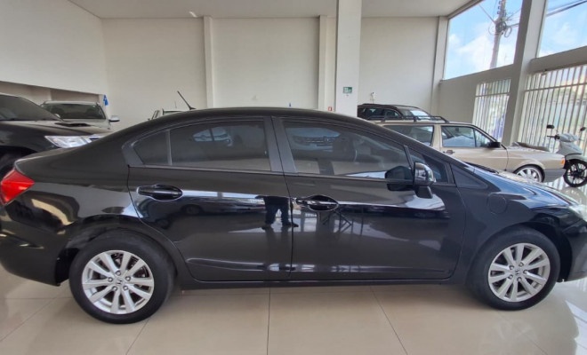 Honda Civic Sedan LXS 1.8/1.8 Flex 16V Aut. 4p 2013 Flex-5