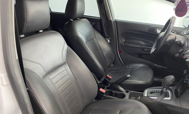 Ford Fiesta TIT./TIT.Plus 1.6 Aut 2014-9
