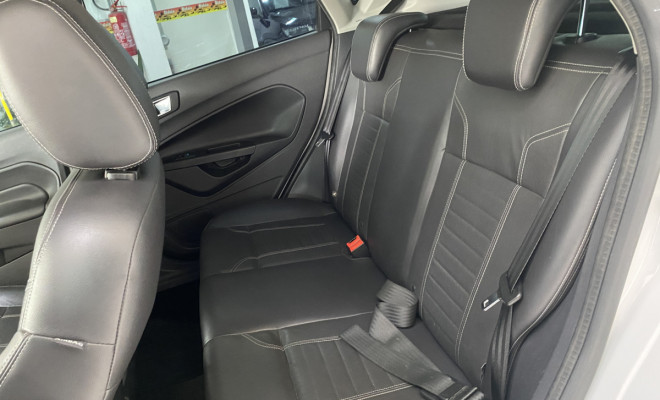 Ford Fiesta TIT./TIT.Plus 1.6 Aut 2014-10