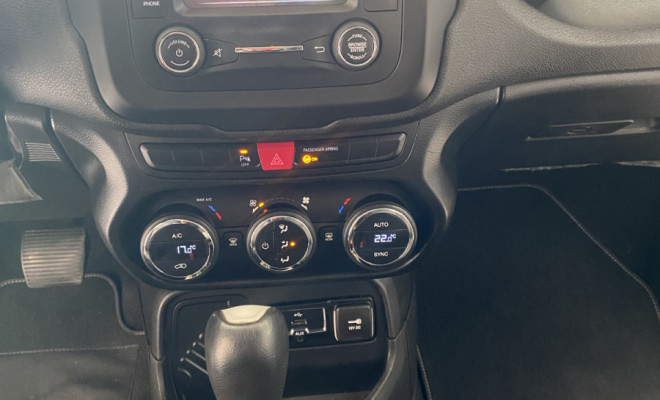 Jeep Renegade Longitude 1.8 Aut 2016-11
