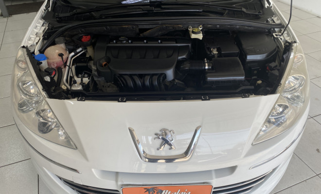 Peugeot 408 Sedan Allure 2.0 Mec 2013-9