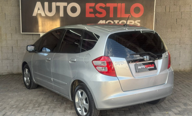 Honda Fit LX 1.4/ 1.4 Flex 8V/16V 5p Mec. 2011 Flex-1