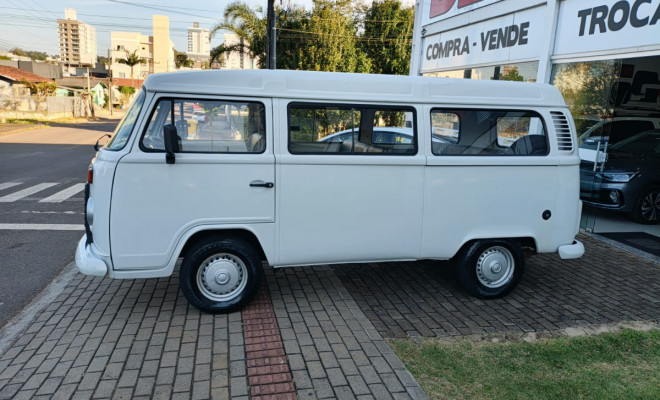 VW - VolksWagen Kombi Standard 1.4 Mi Total Flex 8V 2014 Flex-6