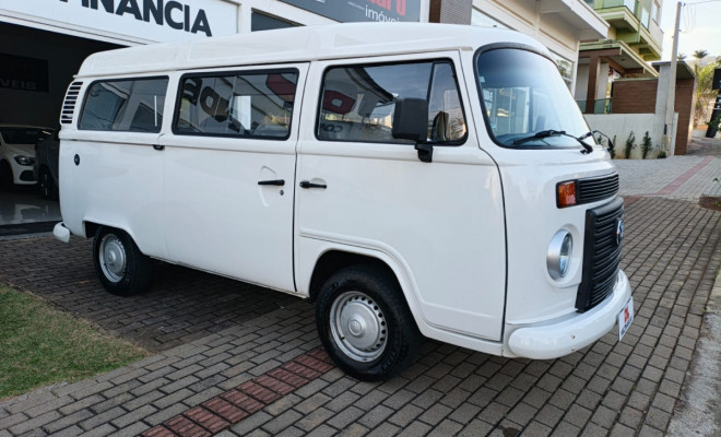 VW - VolksWagen Kombi Standard 1.4 Mi Total Flex 8V 2014 Flex-1