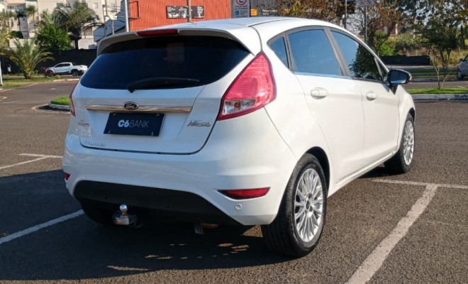 Ford Fiesta TIT./TIT.Plus 1.6 16V Flex Aut. 2014 Flex-2