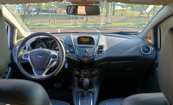 Ford Fiesta TIT./TIT.Plus 1.6 16V Flex Aut. 2014 Flex-6