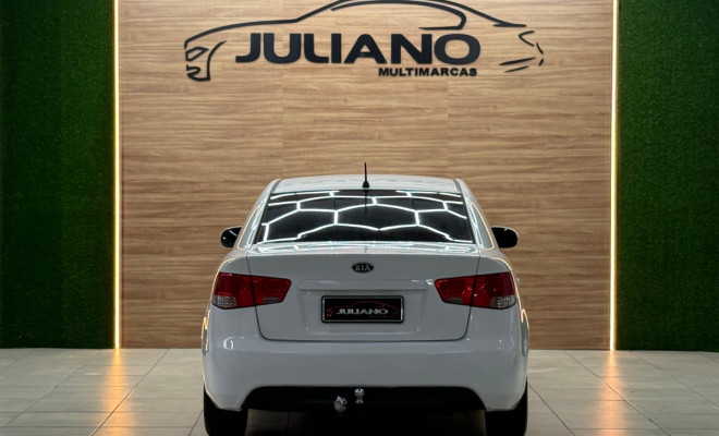 Kia Motors Cerato 1.6 16V Mec. 2011 Gasolina-16