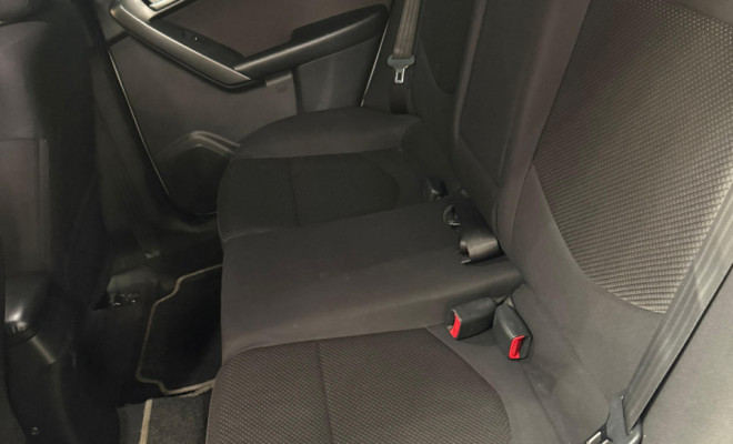 Kia Motors Cerato 1.6 16V Mec. 2011 Gasolina-12
