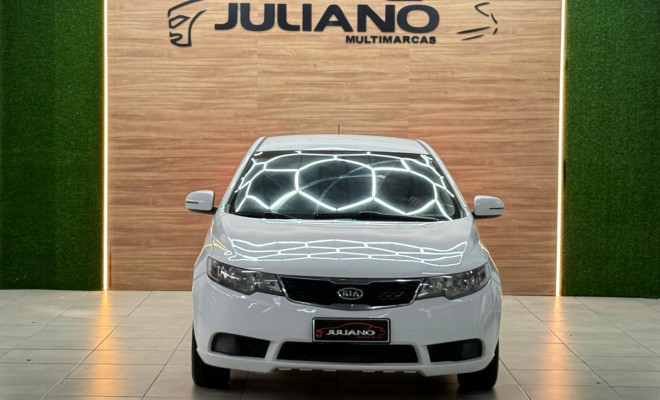 Kia Motors Cerato 1.6 16V Mec. 2011 Gasolina-15