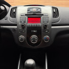 Kia Motors Cerato 1.6 16V Mec. 2011 Gasolina-11