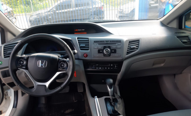 Honda Civic Sedan LXR 2.0 Flexone 16V Aut. 4p 2014 Flex-8