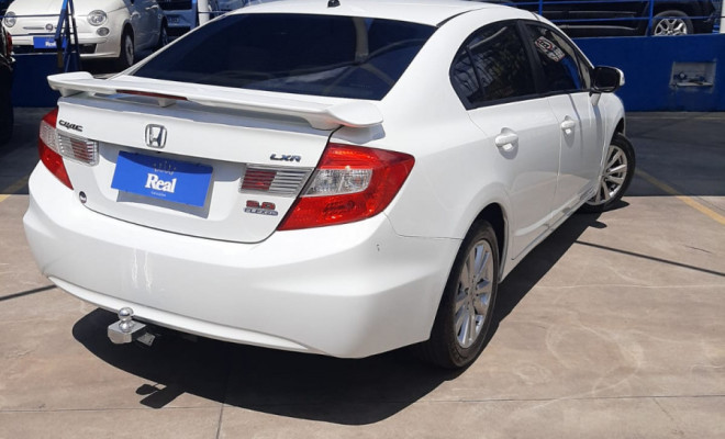 Honda Civic Sedan LXR 2.0 Flexone 16V Aut. 4p 2014 Flex-2