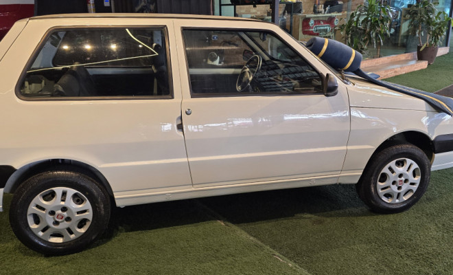Fiat Uno Mille 1.0 Fire/ F.Flex/ ECONOMY 2p 2013 Flex-4