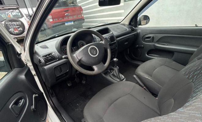 Renault Clio Authentique 1.0/1.0 Hi-Power 16V 3p 2016 Flex-7