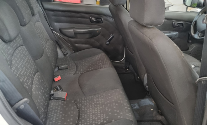 Fiat Palio ATTRA./ITÁLIA 1.4 EVO F.Flex 8V 5p 2011 Flex-4