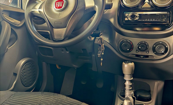 Fiat Palio ATTRA./ITÁLIA 1.4 EVO F.Flex 8V 5p 2013 Flex-3