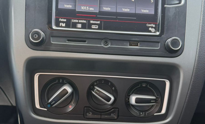 VW - VolksWagen Fox Connect 1.6 Flex 8V 5p 2018 Flex-5