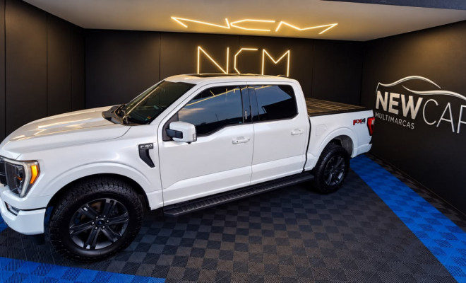 Ford F-150 Lariat 4x4 5.0 V8 2023 Gasolina-1