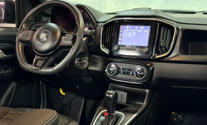 Fiat Strada Volcano 1.3 Flex 8V CD Aut. 2023 Flex-10