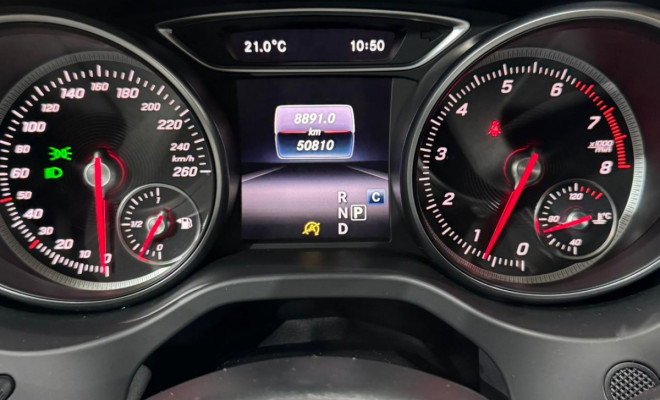 Mercedes-Benz CLA-180 1.6 16V 122cv Aut. 2018 Gasolina-9