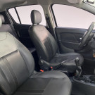 Renault SANDERO STEPWAY Hi-Power 1.6 2015-9