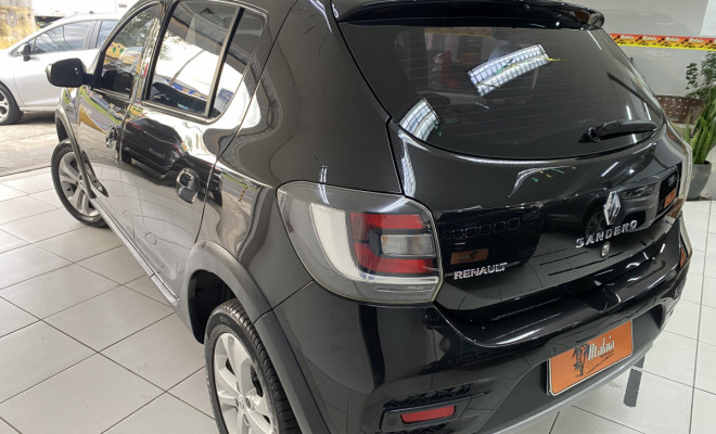 Renault SANDERO STEPWAY Hi-Power 1.6 2015-2