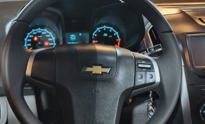GM - Chevrolet S10 Pick-Up LT 2.5 Flex 4x2 CD 2015 Flex-4