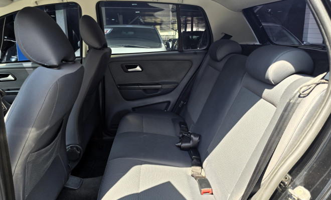 Volkswagen Fox G2 1.6 2012 | Completo | 4 Portas | Guarujá-5