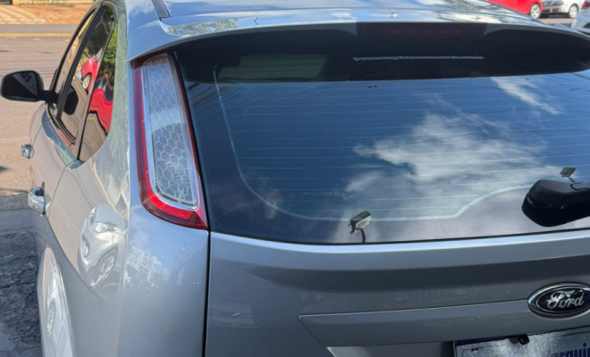 Ford Focus 2.0 16V/SE/SE Plus Flex 5p Aut. 2013 Flex-5