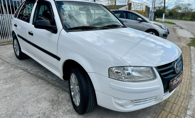 VW Gol TREND 1.0 Total Flex - 2014-0