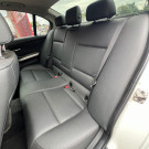 BMW 320iA 2010 Gasolina-9