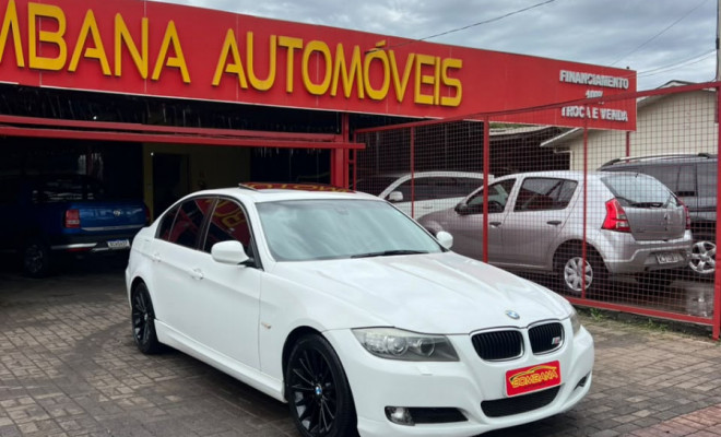 BMW 320iA 2010 Gasolina-5