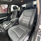 BMW 320iA 2010 Gasolina-8