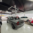 GM - Chevrolet Corsa Sed.Wind 1.0/Millenium/Classic VHC 2004 Gasolina-4