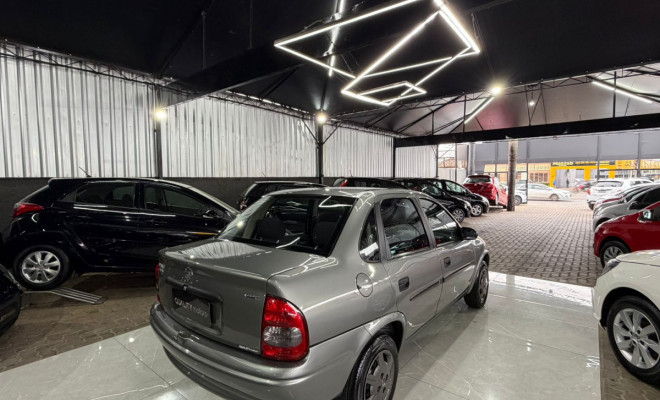 GM - Chevrolet Corsa Sed.Wind 1.0/Millenium/Classic VHC 2004 Gasolina-2