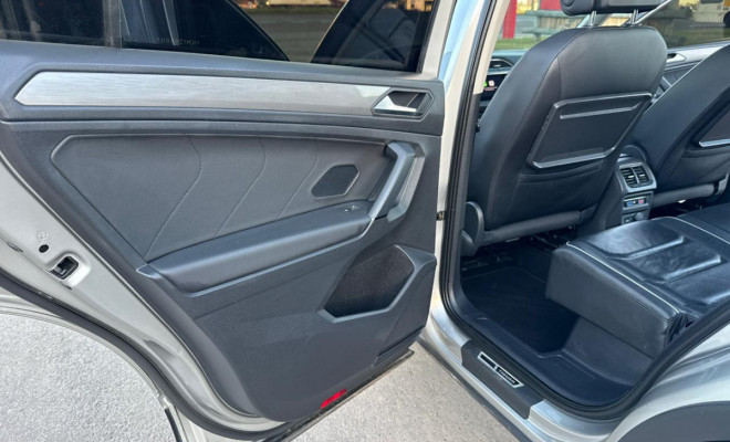 VW - VolksWagen TIGUAN Allspac Comf 250 TSI 1.4 Flex 2019 Flex-12