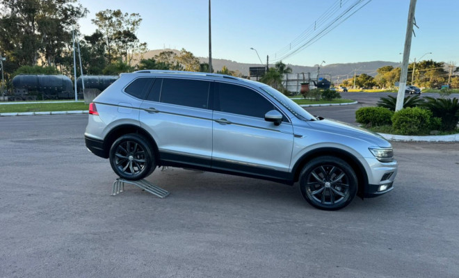 VW - VolksWagen TIGUAN Allspac Comf 250 TSI 1.4 Flex 2019 Flex-19