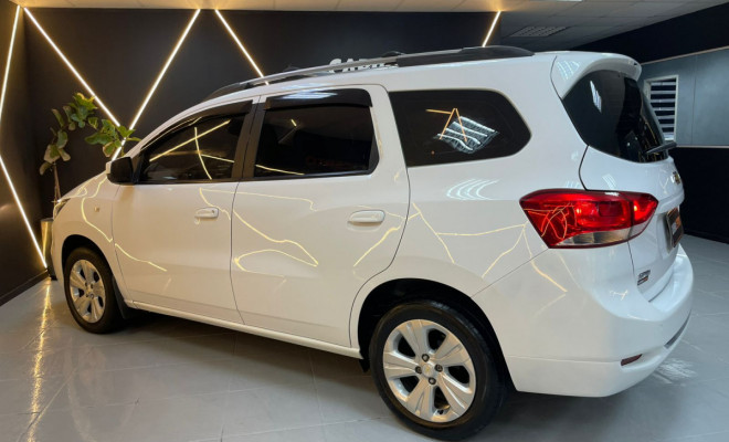 GM - Chevrolet SPIN PREMIER 1.8  Aut. 2020 Flex  7 LUGARES-2