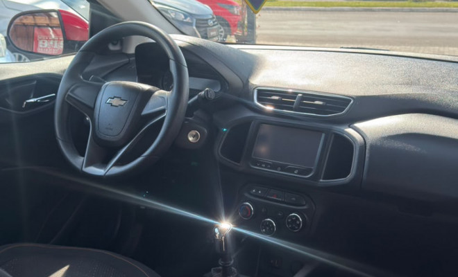GM - Chevrolet ONIX HATCH LT 1.4 8V FlexPower 5p Mec. 2015 Flex-4