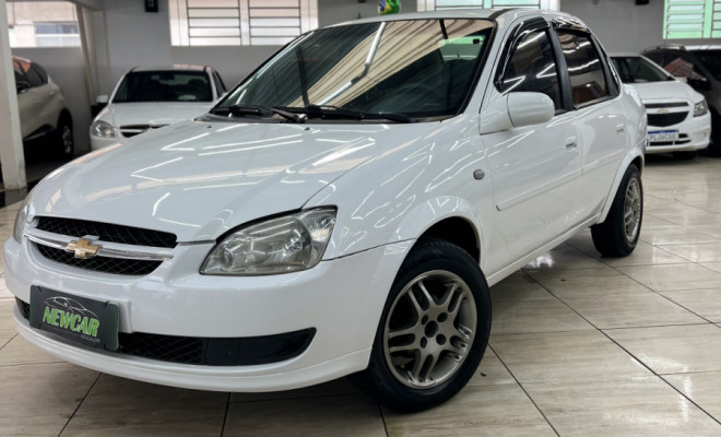 GM - Chevrolet Classic Life/LS 1.0 VHC FlexP. 4p 2013 Flex-1