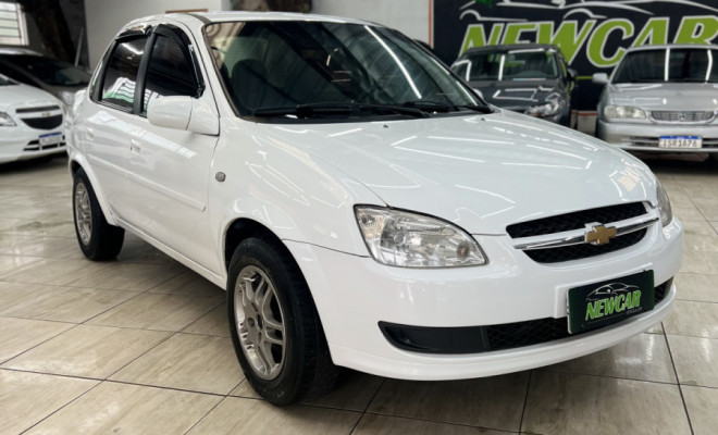 GM - Chevrolet Classic Life/LS 1.0 VHC FlexP. 4p 2013 Flex-0