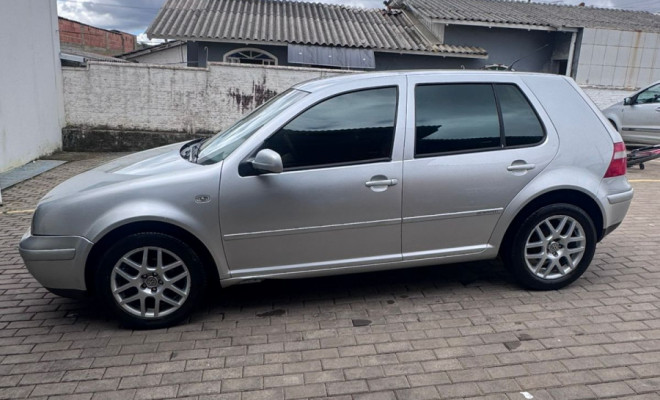 VW - VolksWagen Golf 1.6Mi/ 1.6Mi Gener./Black & Silver 2005 Flex-10