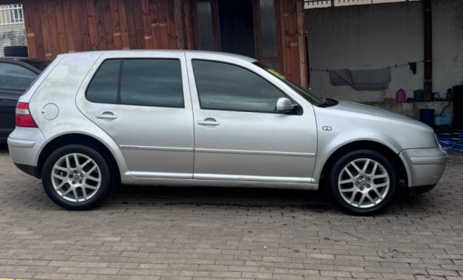 VW - VolksWagen Golf 1.6Mi/ 1.6Mi Gener./Black & Silver 2005 Flex-9