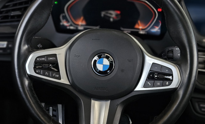 BMW 118i M Sport 1.5 TB 12V Aut. 5p 2024 Gasolina-8