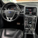 Volvo XC 60 R-DESIGN 3.0 304cv AWD 5p 2015 Gasolina-10