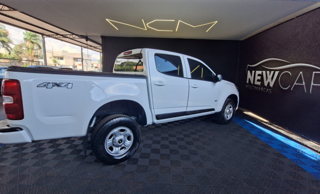 GM - Chevrolet S10 Pick-Up LS 2.8 TDI 4x4 CD Dies. Mec. 2018 Diesel-4