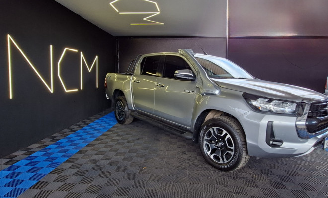 Toyota Hilux CD SRV 4x4 2.8 TDI Diesel Aut. 2022 Diesel