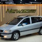 GM - Chevrolet Zafira 2.0/ CD 2.0  8V  MPFI 5p Mec. 2002 Gasolina-1