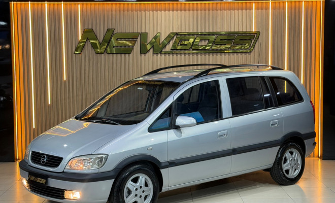 GM - Chevrolet Zafira 2.0/ CD 2.0  8V  MPFI 5p Mec. 2002 Gasolina-1